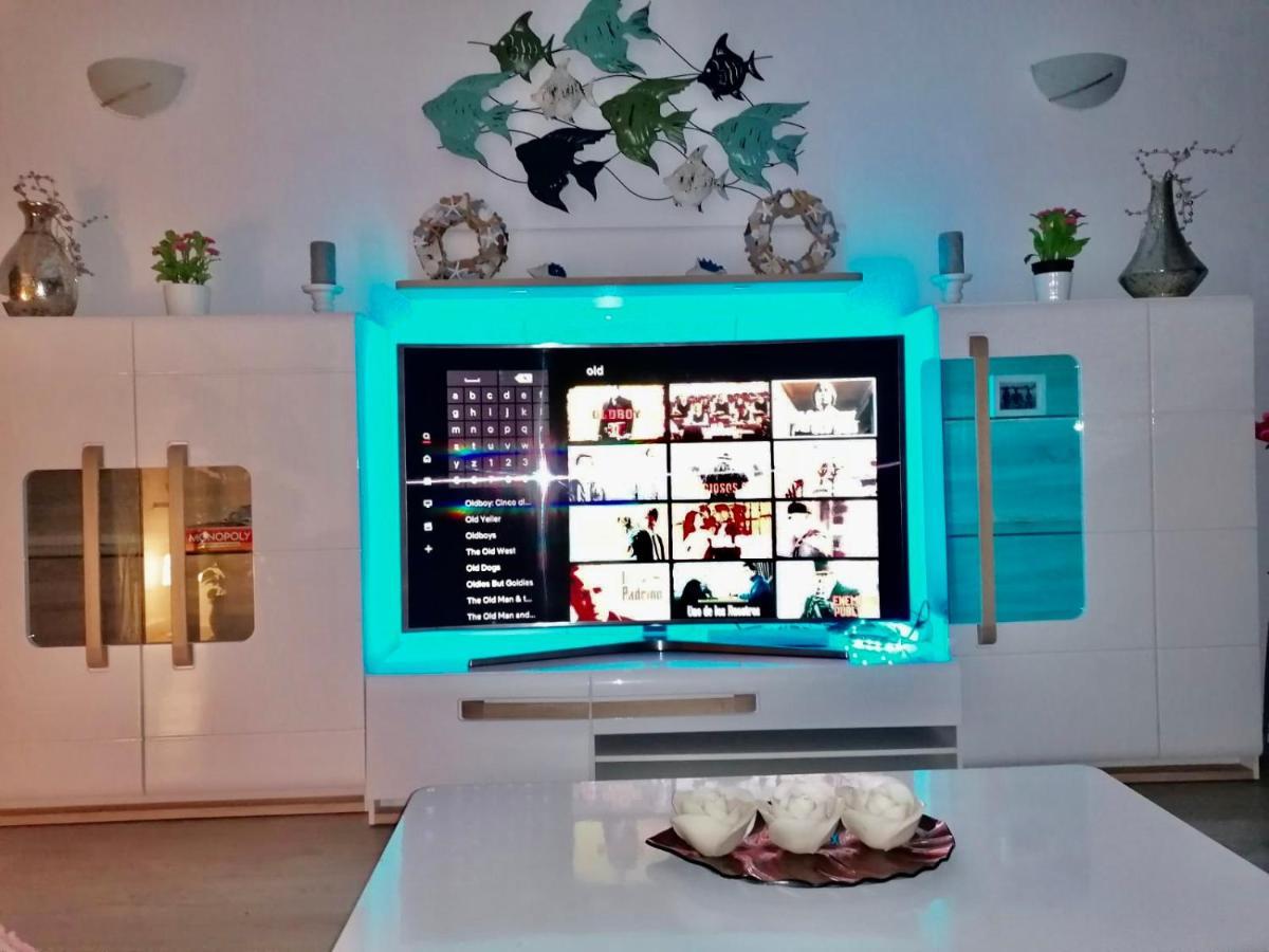 Villas2Meet Mallorca カラ・ロマンティカ エクステリア 写真