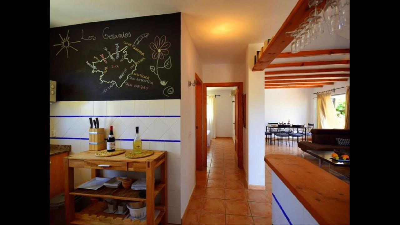 Villas2Meet Mallorca カラ・ロマンティカ エクステリア 写真