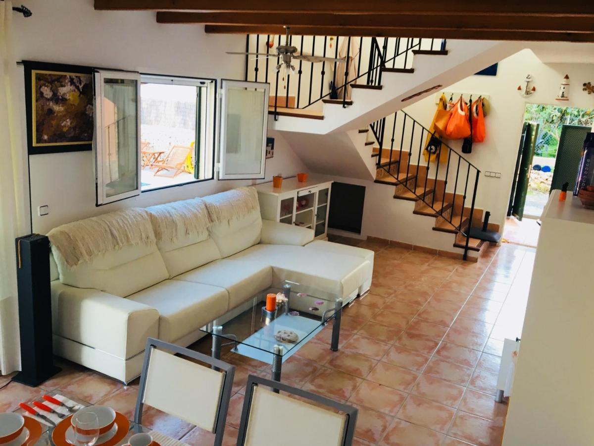 Villas2Meet Mallorca カラ・ロマンティカ エクステリア 写真